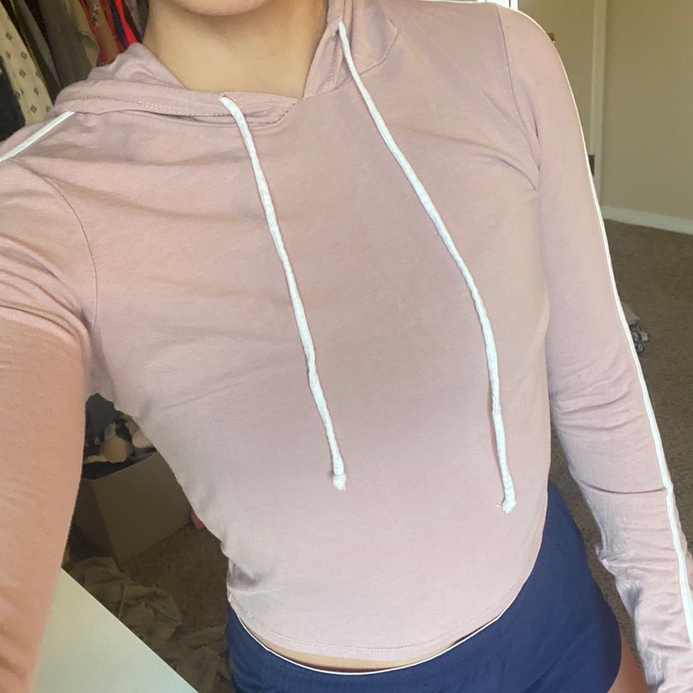 Heart & Hips hooded work out shirt